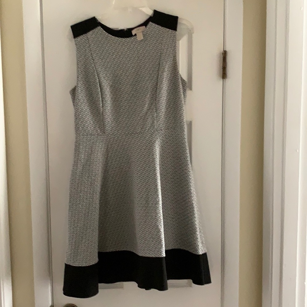 Lady’s dress